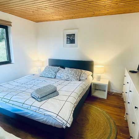 Chata Adam U Lipna Horní Planá Exteriör bild