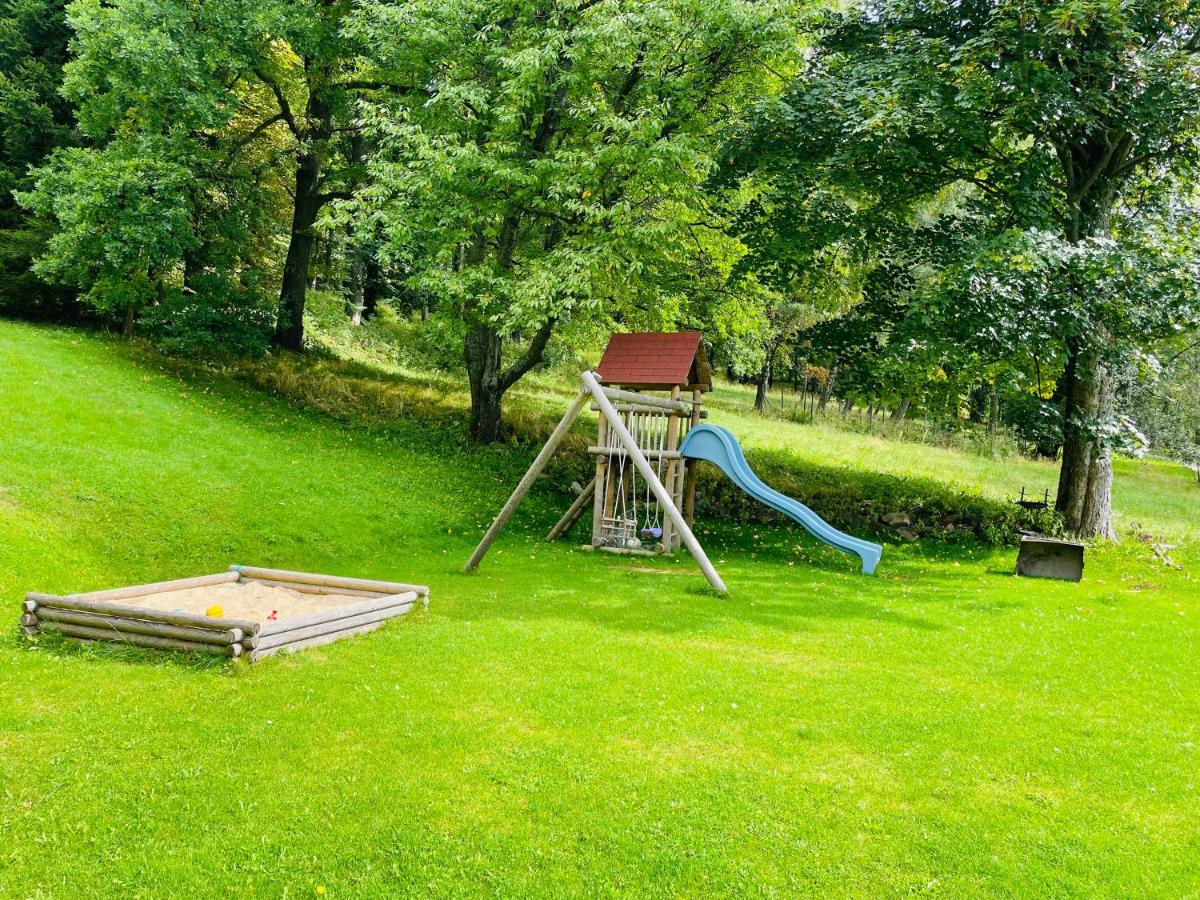 Chata Adam U Lipna Horní Planá Exteriör bild