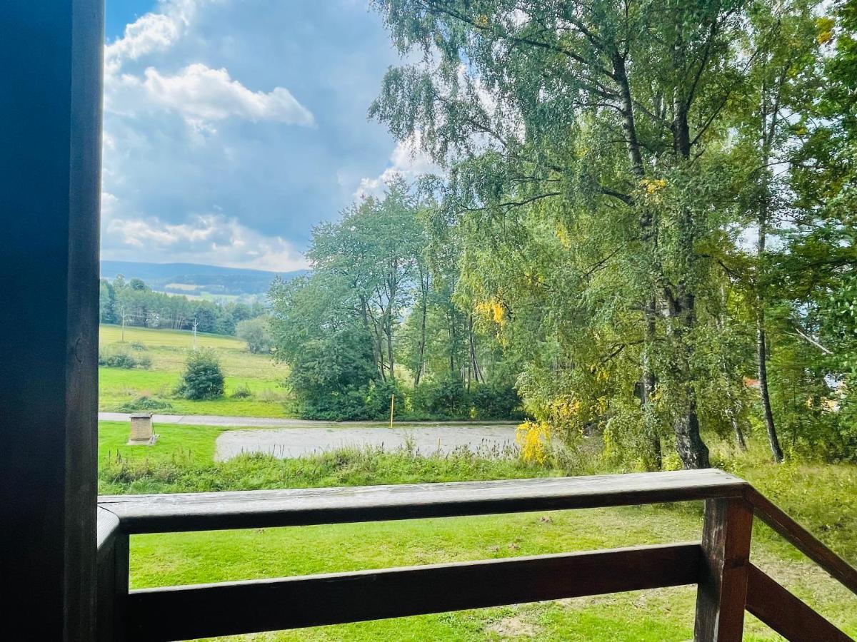 Chata Adam U Lipna Horní Planá Exteriör bild