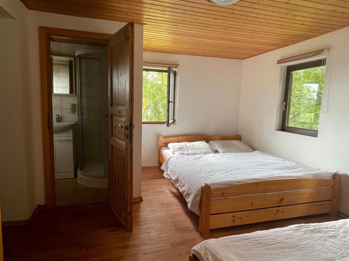Chata Adam U Lipna Horní Planá Exteriör bild